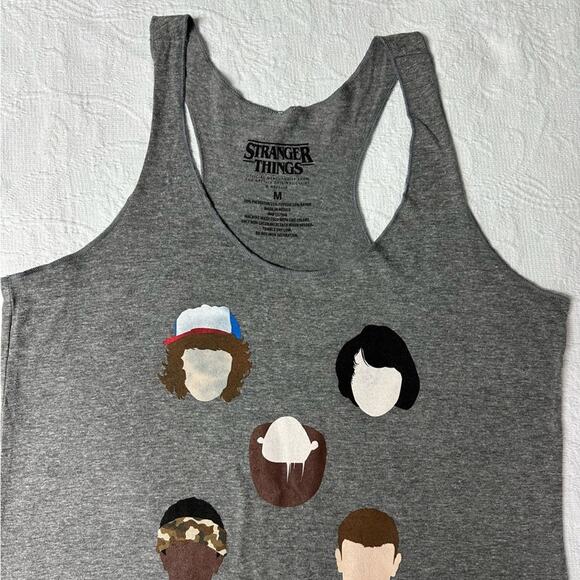 NWOT Women’s Stranger Thing Gray Tank Top Size Medium - Picture 2 of 4